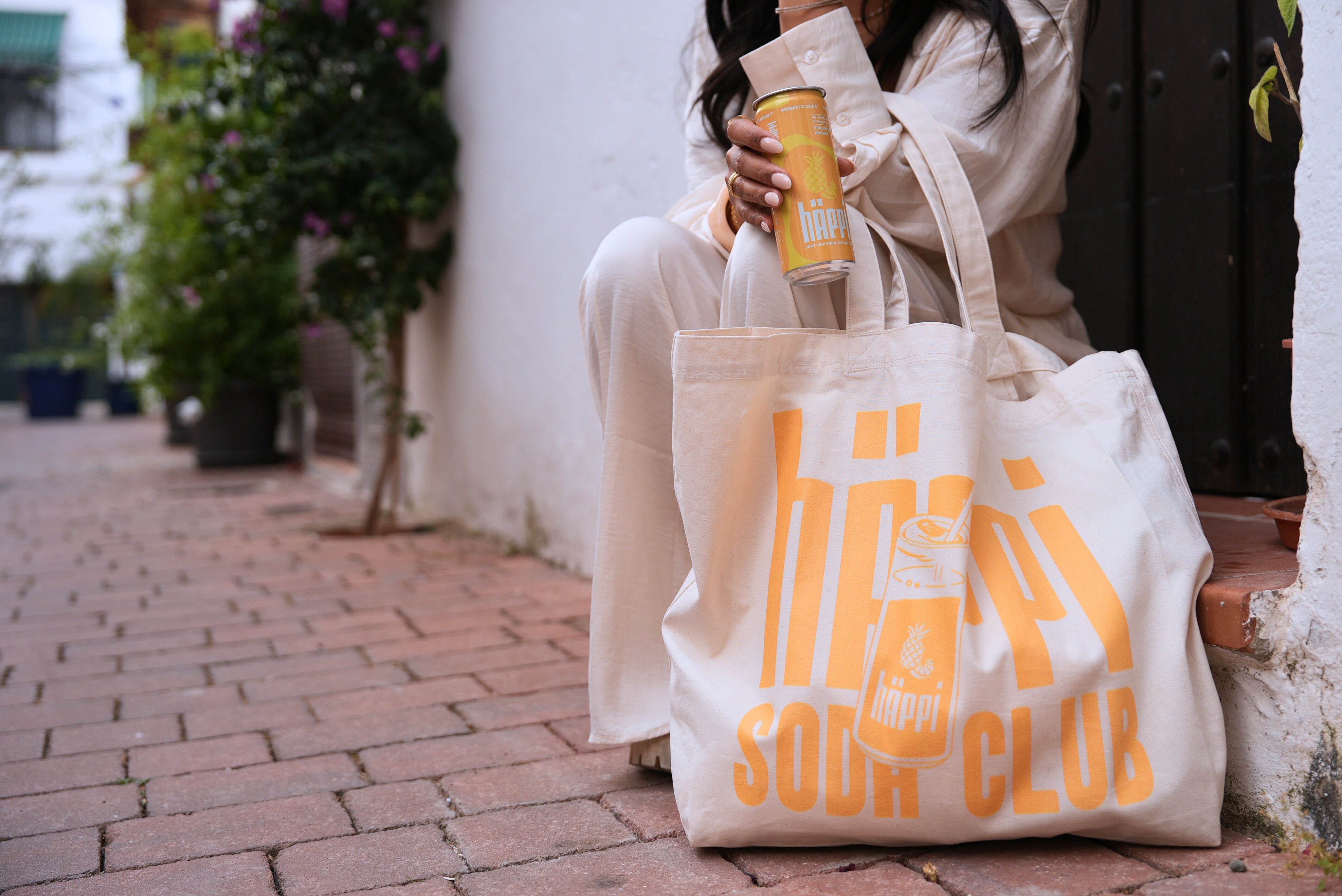Die hÄppi Tote Bag